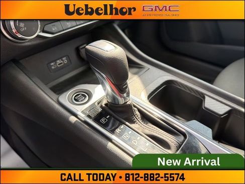 Used 2022 Nissan Sentra SV w/ Trunk Package image 28