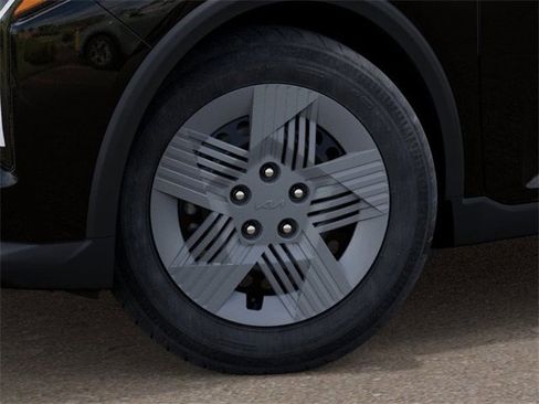 New 2025 Kia K4 LX image 10