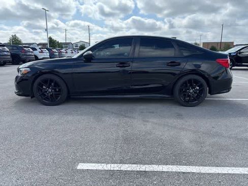 Used 2024 Honda Civic Sport image 2