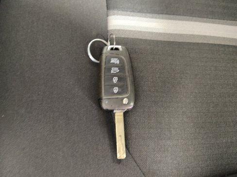 Used 2022 Hyundai Sonata SE FWD image 32