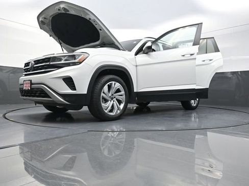 Used 2022 Volkswagen Atlas SE image 37
