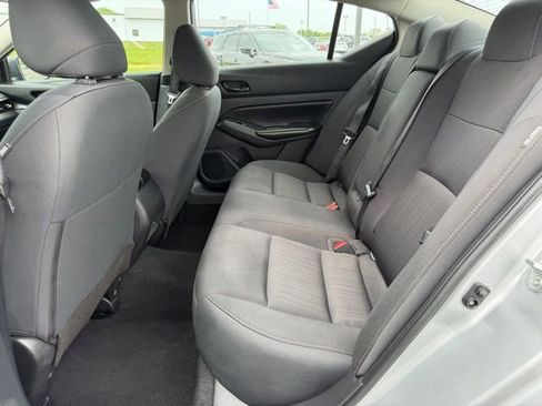 Used 2024 Nissan Altima 2.5 S FWD image 13