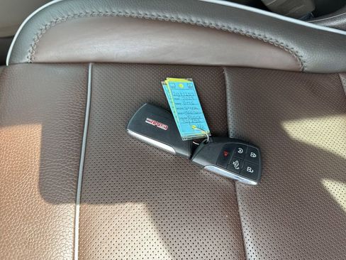 Used 2023 GMC Sierra 1500 Denali image 40