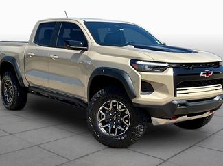 Used 2024 Chevrolet Colorado ZR2 w/ Technology Package video 2