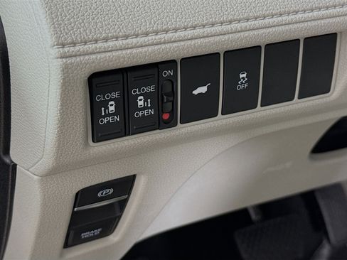 New 2026 Honda Odyssey EX-L image 9