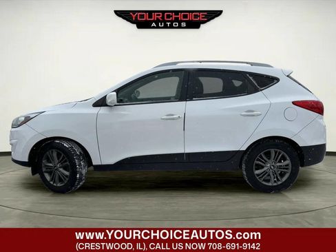 Used 2014 Hyundai Tucson SE image 2