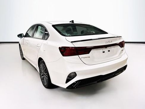 Used 2023 Kia Forte GT-Line w/ GT-Line Premium Package FWD image 5