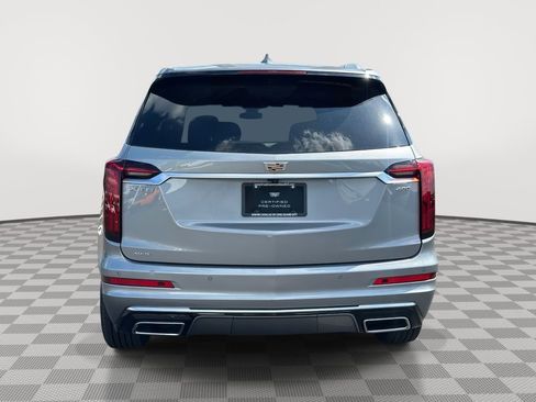 Certified 2025 Cadillac XT6 Premium Luxury image 5