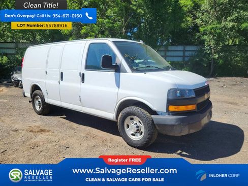 Used 2019 Chevrolet Express 2500 w/ Driver Convenience Package RWD image 5