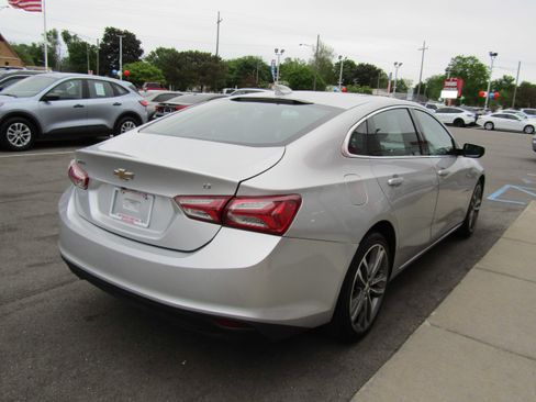 Used 2021 Chevrolet Malibu LT FWD image 5