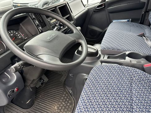 New 2025 Chevrolet Low Cab Forward image 9