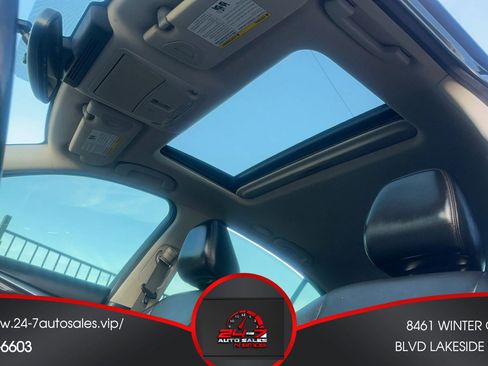 Used 2018 INFINITI Q50 Luxe w/ Essential Package (3.0T Luxe) image 17