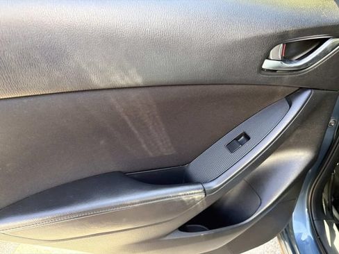 Used 2015 MAZDA CX-5 Touring w/ Bose/Moonroof Package FWD image 8