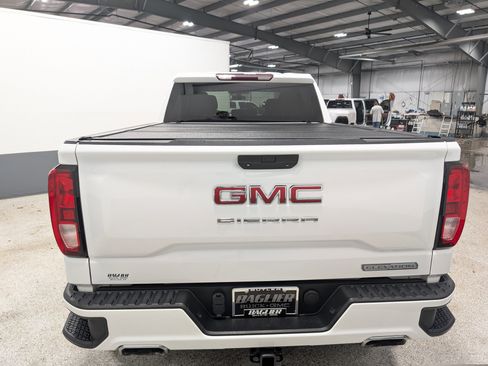 Used 2019 GMC Sierra 1500 Elevation image 4