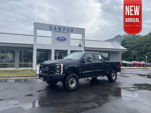 Used 2023 Ford F250 XLT w/ Tremor Off-Road Package AWD/4WD image 1