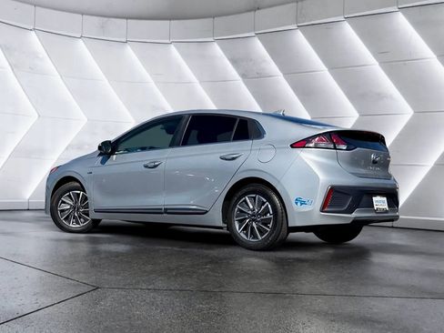 Used 2020 Hyundai Ioniq Limited image 6