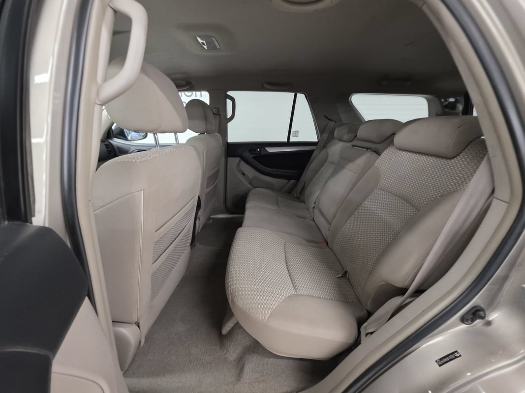 Used 2006 Toyota 4Runner SR5 AWD/4WD image 22