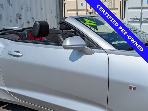 Used 2017 Chevrolet Camaro SS RWD image 10