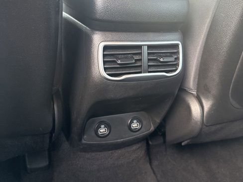 Used 2022 Hyundai Santa Fe SEL image 26