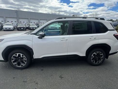 New 2026 Subaru Forester Premium AWD/4WD image 4