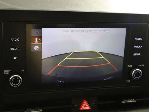 Used 2023 Kia Sportage LX FWD image 33