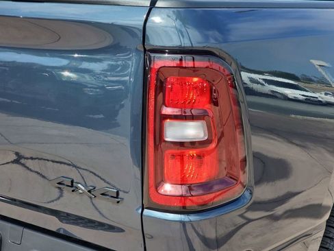 New 2026 RAM 1500 Express AWD/4WD image 38