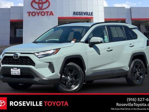 Certified 2022 Toyota RAV4 XLE w/ XLE Grade Weather Package AWD/4WD image 1