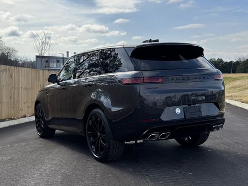 New 2025 Land Rover Range Rover Sport Dynamic SE image 6