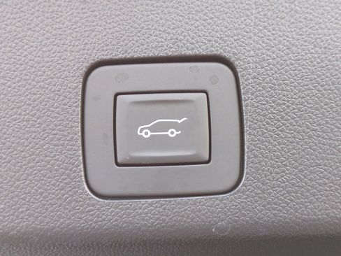 Certified 2024 Buick Encore GX Preferred w/ Comfort Package image 14