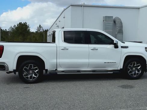 Used 2022 GMC Sierra 1500 SLT image 9