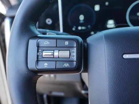 Used 2025 Hyundai Santa Fe Limited image 27