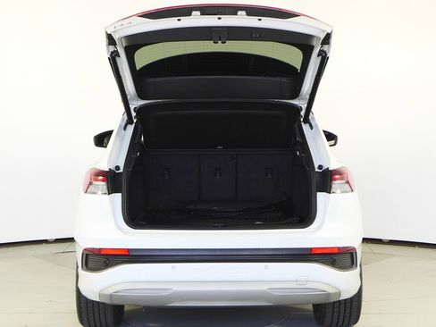 Used 2023 Audi Q4 e-tron Premium Plus w/ Premium Plus image 10