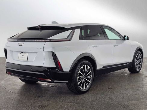 New 2026 Cadillac Lyriq Sport RWD image 3