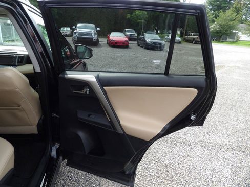 Used 2014 Toyota RAV4 Limited AWD/4WD image 11