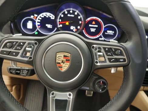 Certified 2023 Porsche Cayenne Turbo AWD/4WD image 35