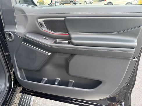 New 2025 Ford Expedition Max Platinum w/ Stealth Performance Package image 15