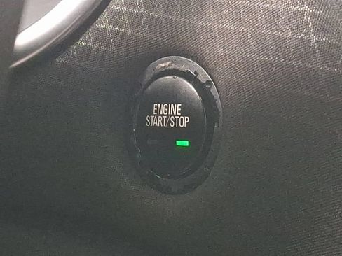 Used 2021 Chevrolet Malibu LT FWD image 27