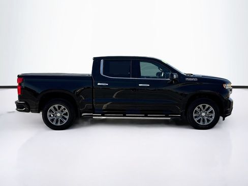 Used 2021 Chevrolet Silverado 1500 High Country w/ Safety Package II AWD/4WD image 4