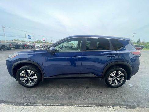 Used 2022 Nissan Rogue SV AWD/4WD image 6