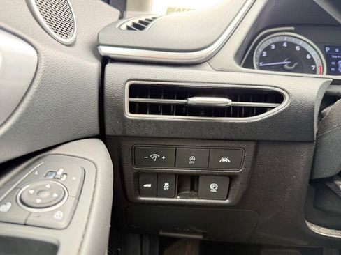 Used 2022 Hyundai Sonata SE FWD image 12