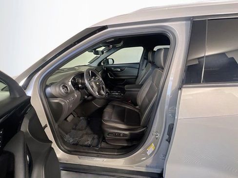 Used 2021 Chevrolet Blazer Premier w/ Driver Confidence II Package FWD image 10