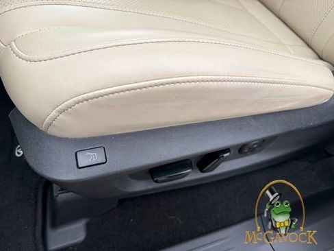 Used 2023 INFINITI QX60 Sensory w/ Vision Package AWD/4WD image 13