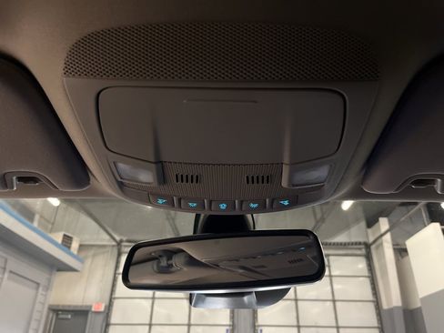 Used 2020 Ford Fusion SE image 28