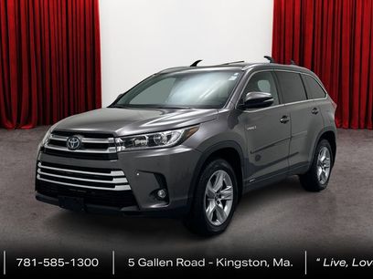 Used 2019 Toyota Highlander Limited w/ Protection Package #3