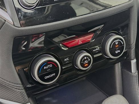 Used 2024 Subaru Forester Premium image 8