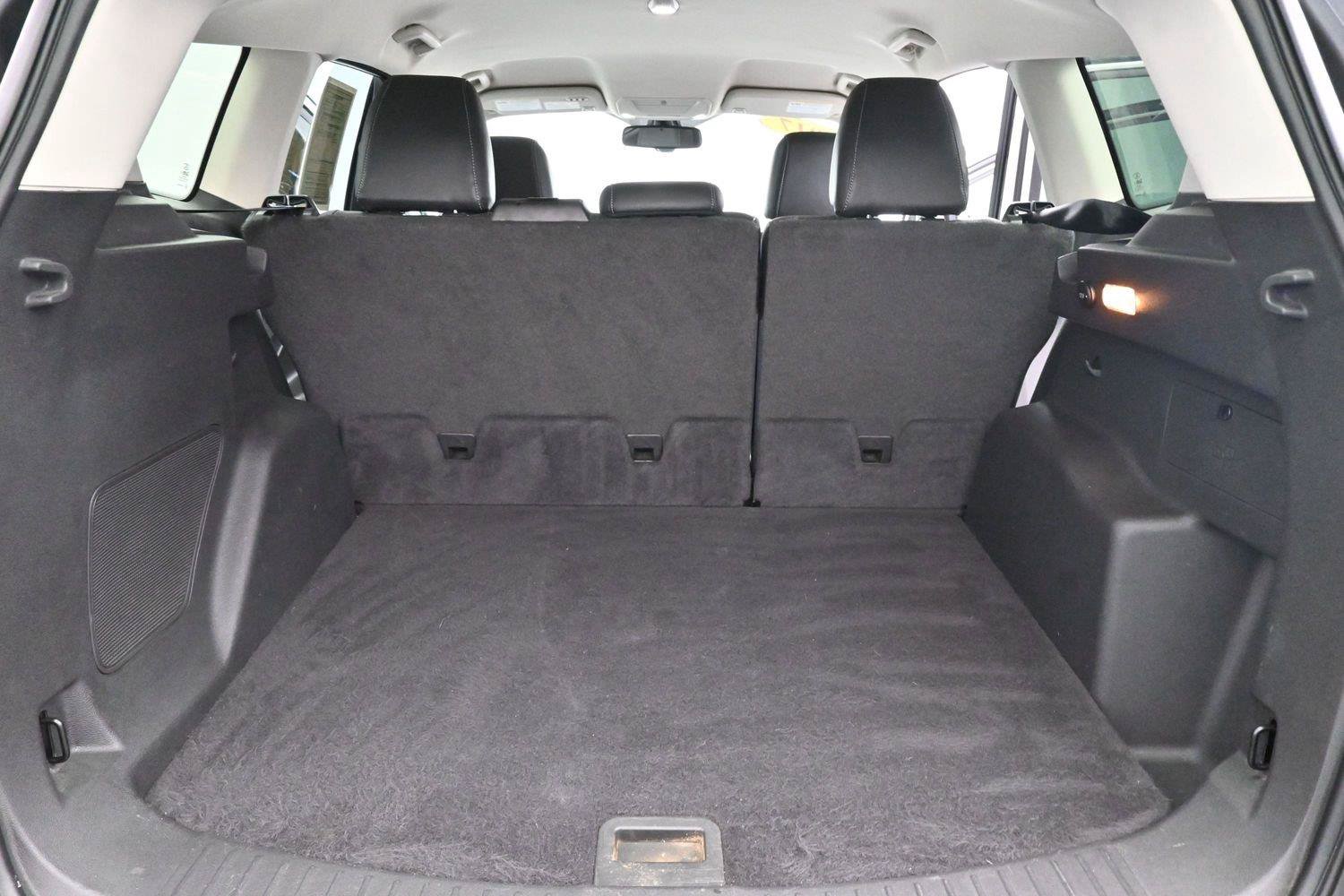 Used 2017 Ford Escape Titanium FWD image 9