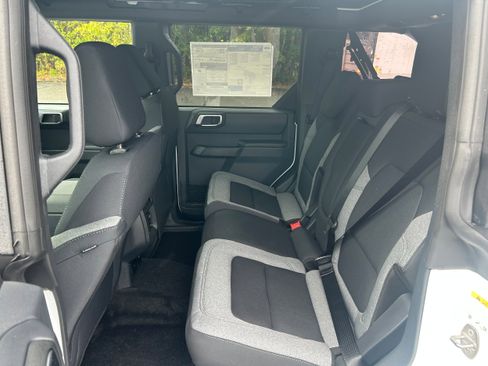 New 2025 Ford Bronco Big Bend image 8