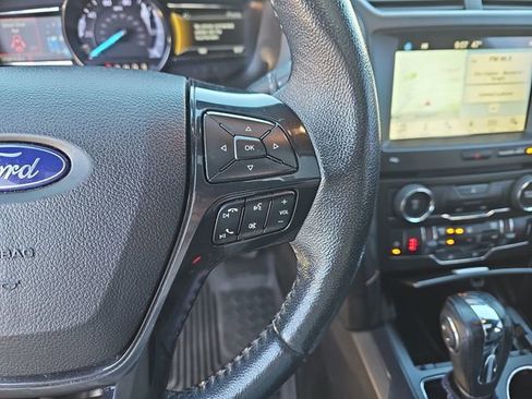 Used 2018 Ford Explorer XLT w/ Equipment Group 202A image 14