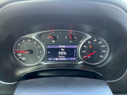 Used 2022 GMC Terrain SLE w/ Driver Convenience Package FWD image 32