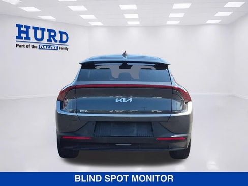 Used 2024 Kia EV6 Light AWD/4WD image 4